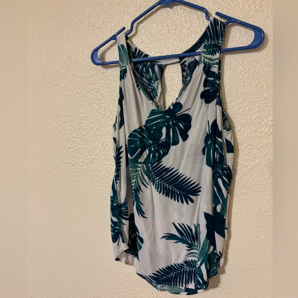 Old Navy Green Leaf Print Tank Top